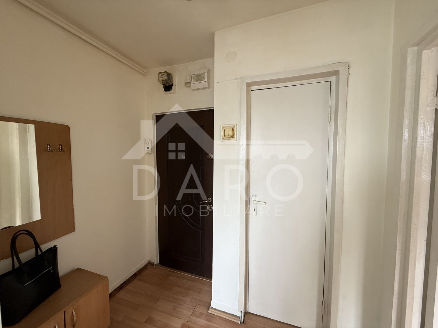 Apartament cu 2 camere de vânzare în Dacia, Targu Mures - Poză 4