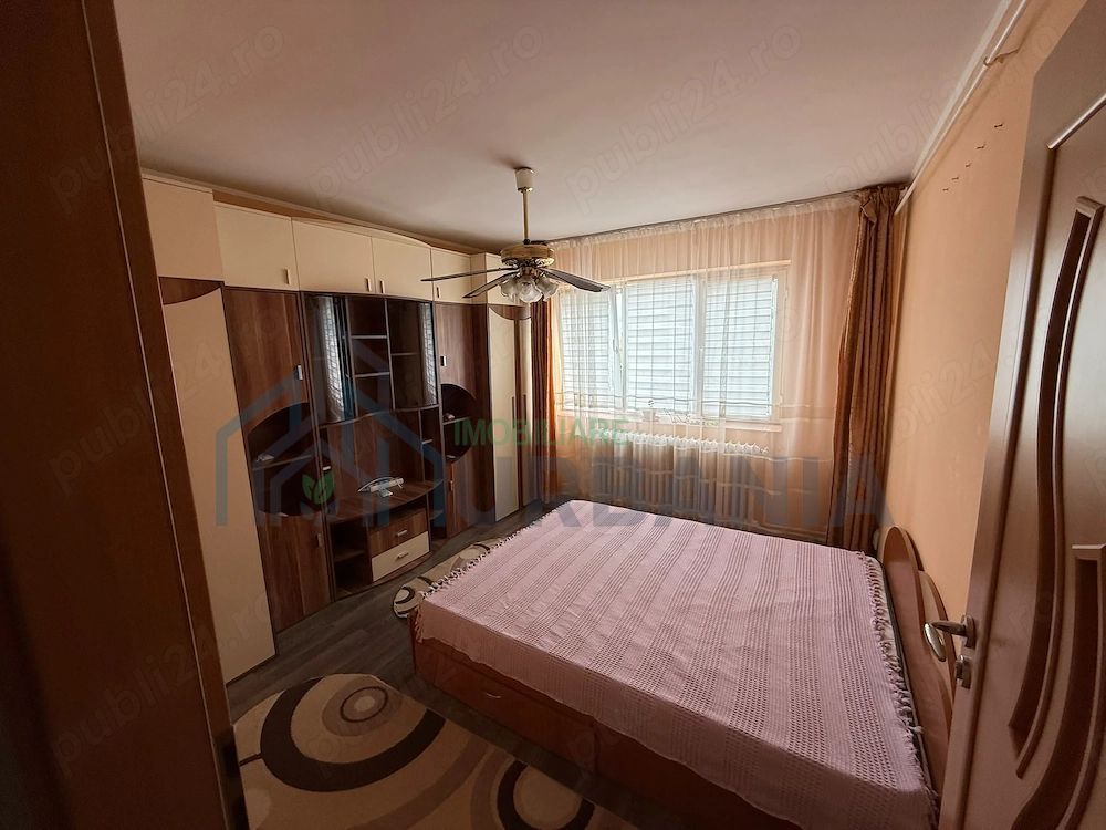 Apartament 3 camere semidecomandat cu balcon, Tătărași, Str. Vasile Lupu 134 - Poză 3