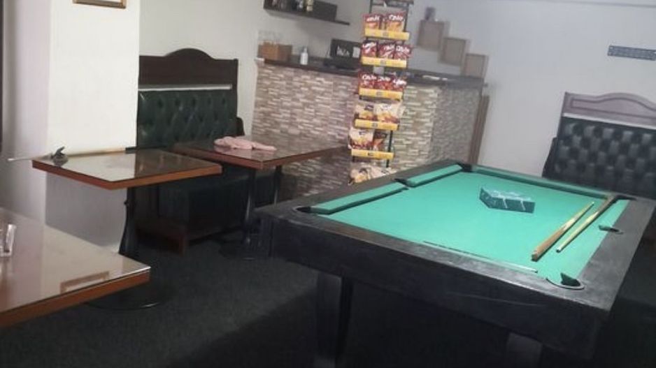 Vand casa cu grajd si teren in Satu Mare Com Craidorolot Jud Satu Mare 2 - Poză 1