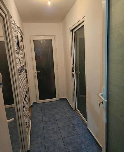 Apartament 3 camere, Bld. Obregia. Etaj 1. Loc parcare. - Poză 11