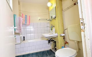 vând apartament 3 camere s - Poză 4