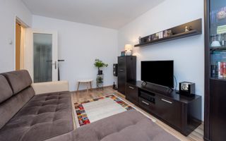 Apartament modern cu 3 camere, etaj 1, comision 0 - Zona Tractorul - Poză 6