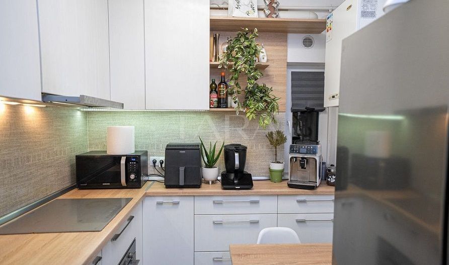 Apartament 4 Camere decomandate. Zona Rivus, inclus 2 Parcari. Clasa A - Poză 2
