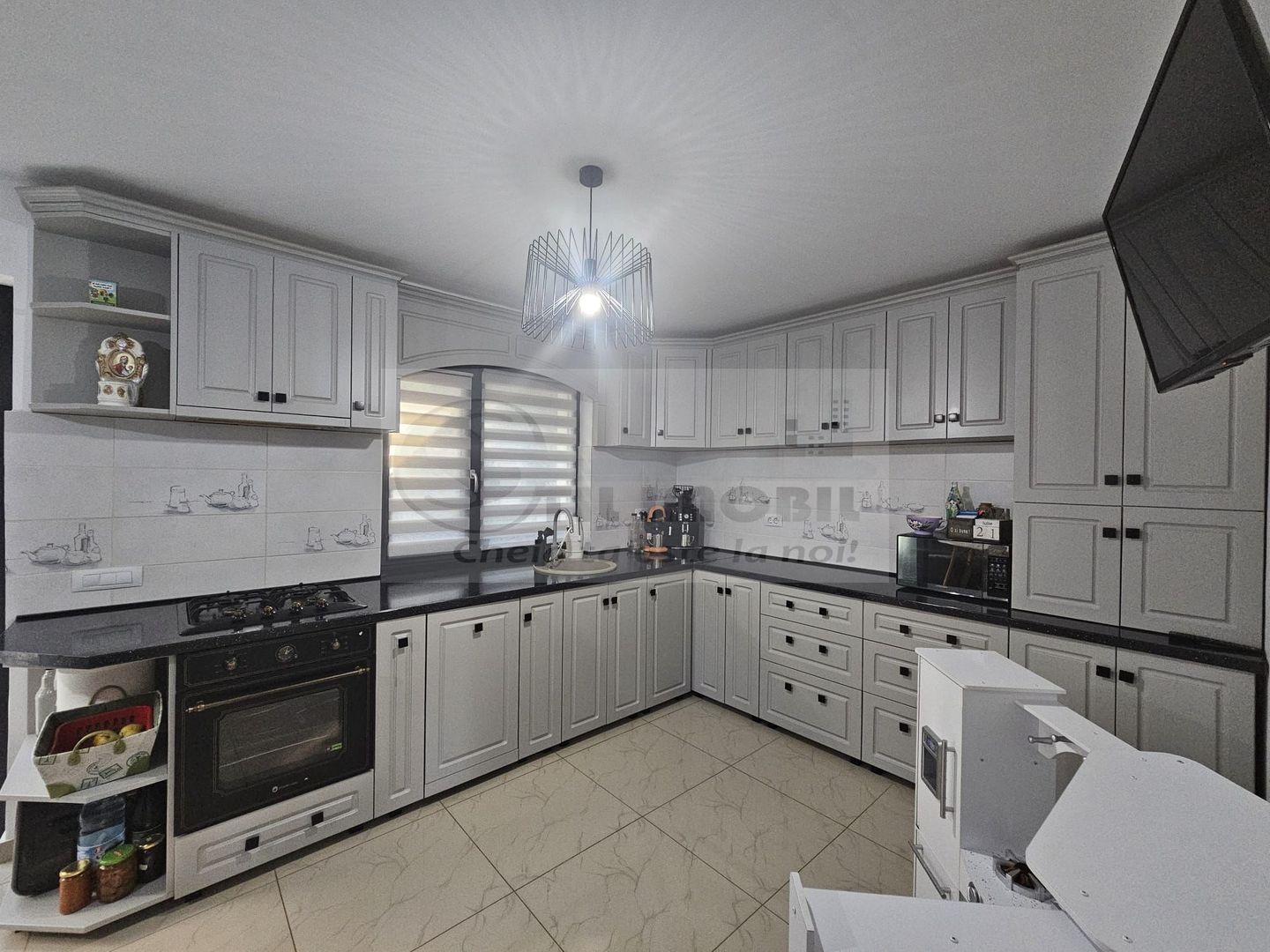 Vila plan parter - mobilata utilata - lux - Valea Adanca - Poză 14