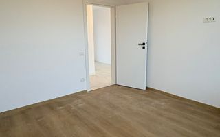 Casă modernă de vânzare în Sânpetru - Poză 11
