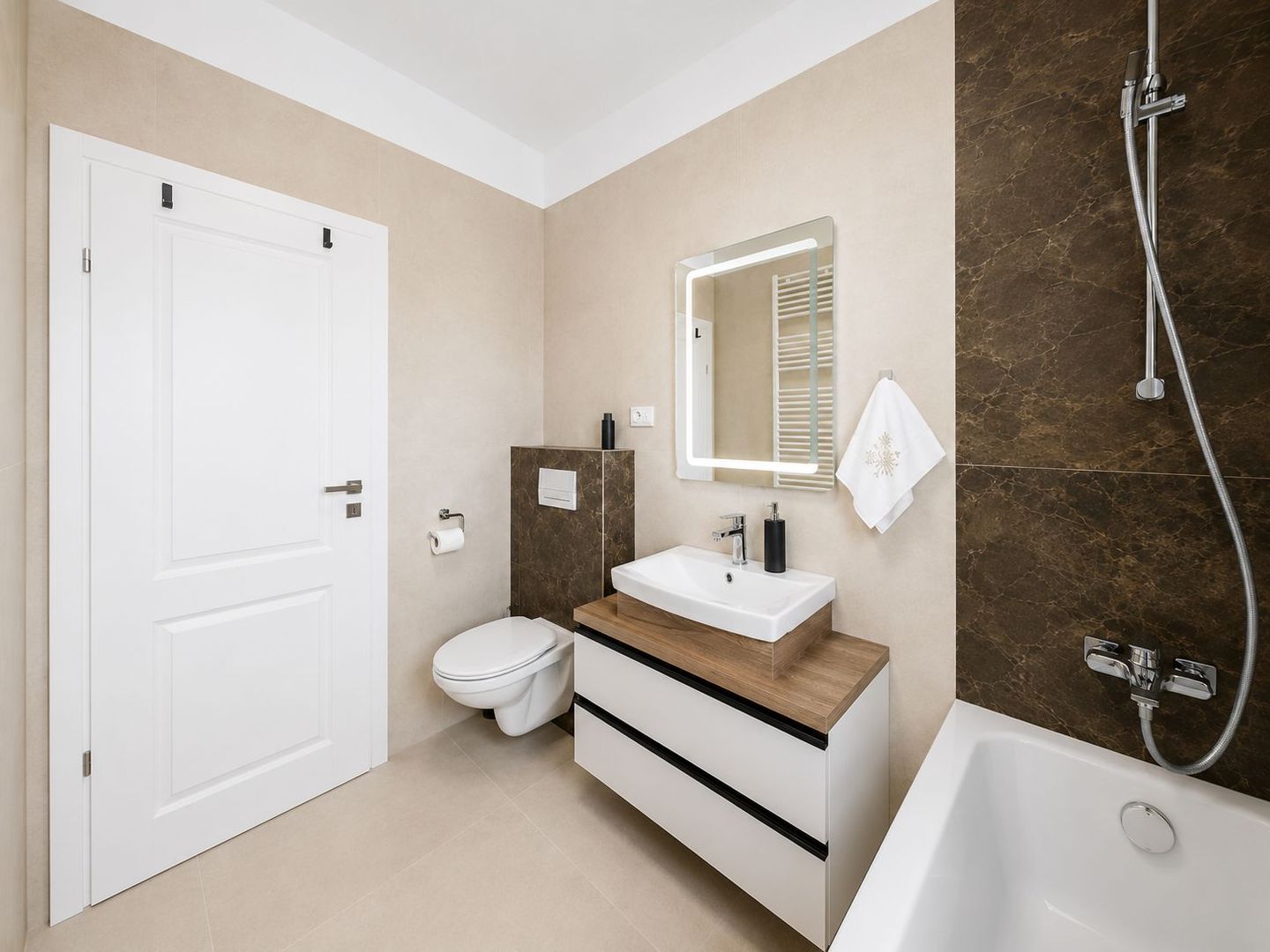 Apartament Premium cu 2 camere | Prima închiriere | Mobilat și utilat - Poză 8