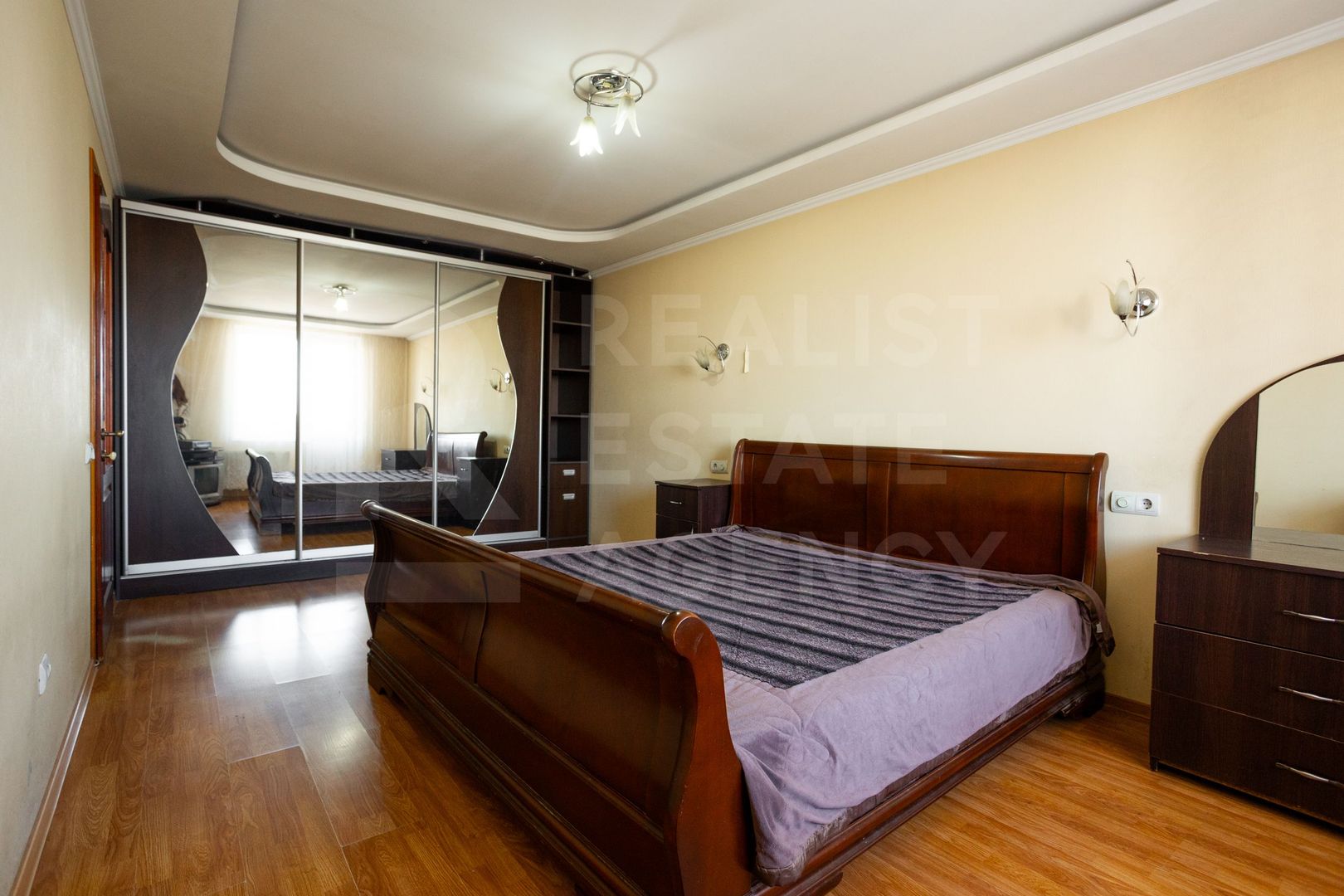 Vânzare, apartament, 3 camere, strada Melestiu, Centru - Poză 8