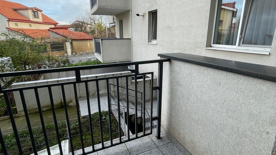 Apartamament 3 camere Grand Arena,centrala proprie/renovat - Poză 5