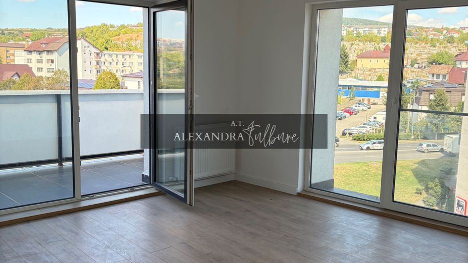 Apartament spatios | 102 mp | 3 dormitoare | parcare | C. Baciului - Poză 2