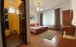 Inchiriere casa 4 camere, zona Centru/Andrei Muresanu - Poză 1