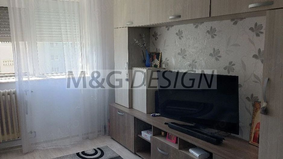 Apartament 2 camere Sagului etaj 4 cu acoperis de tigla - Poză 1