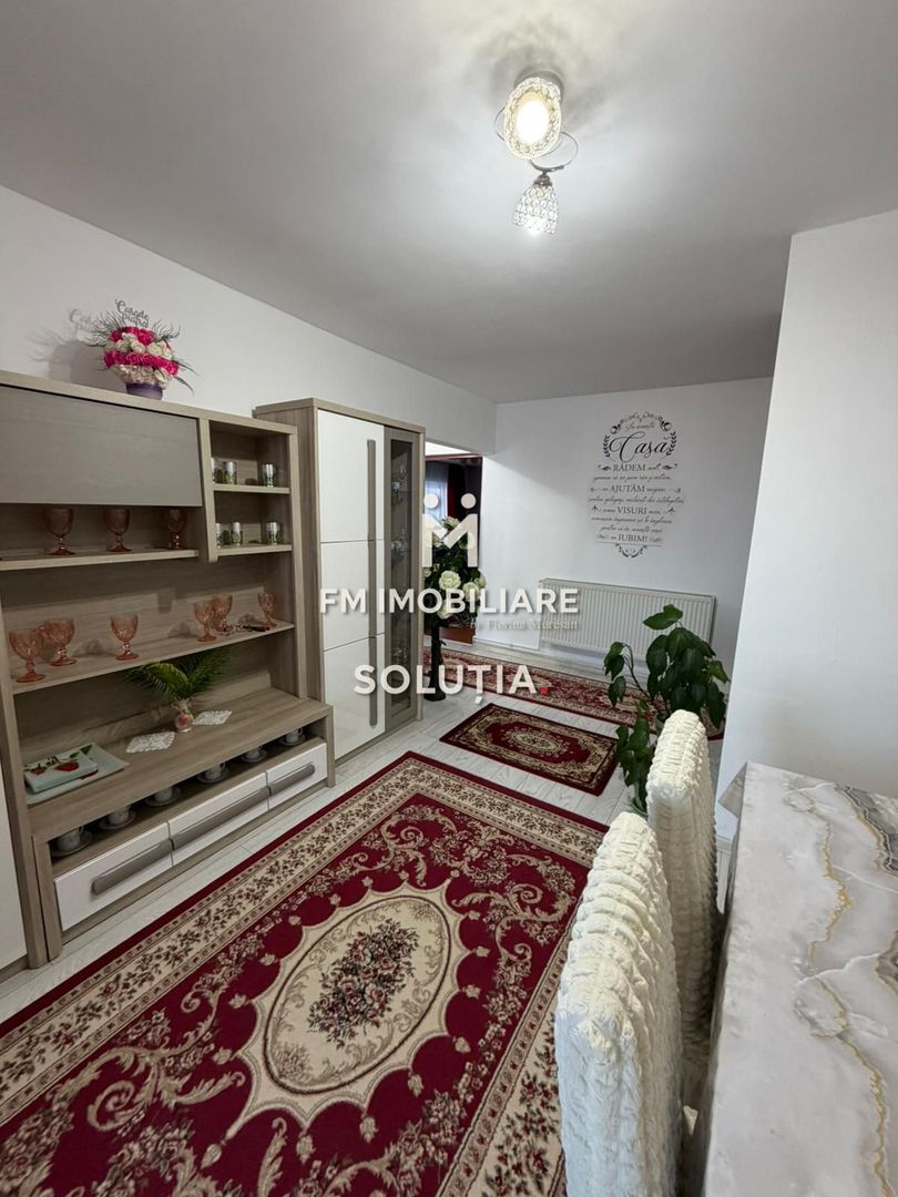Apartament decomandat, 2 camere, de vânzare, zona Center Nemeș! - Poză 2