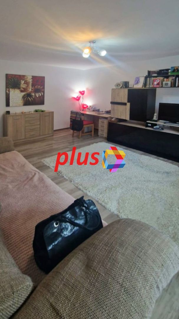 Apartament cu doua camere, zona Racadau 54 mp - Poză 3