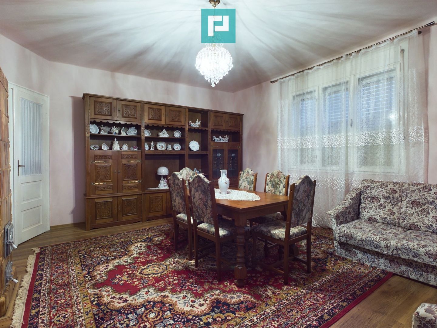 Casă pitorească în județul Arad - Poză 4