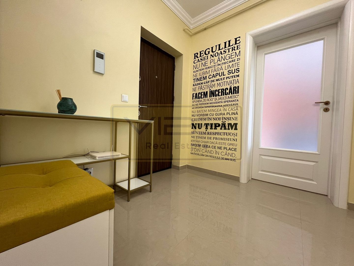 Apartament  2 camere cu parcare Bucium - Poză 22