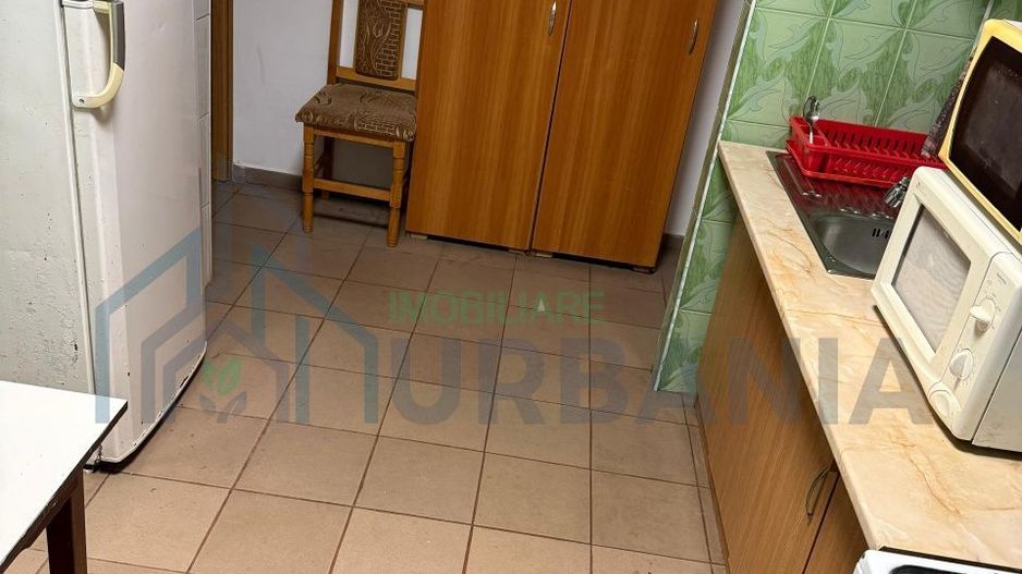 Inchiriez camera la vila - Poză 5