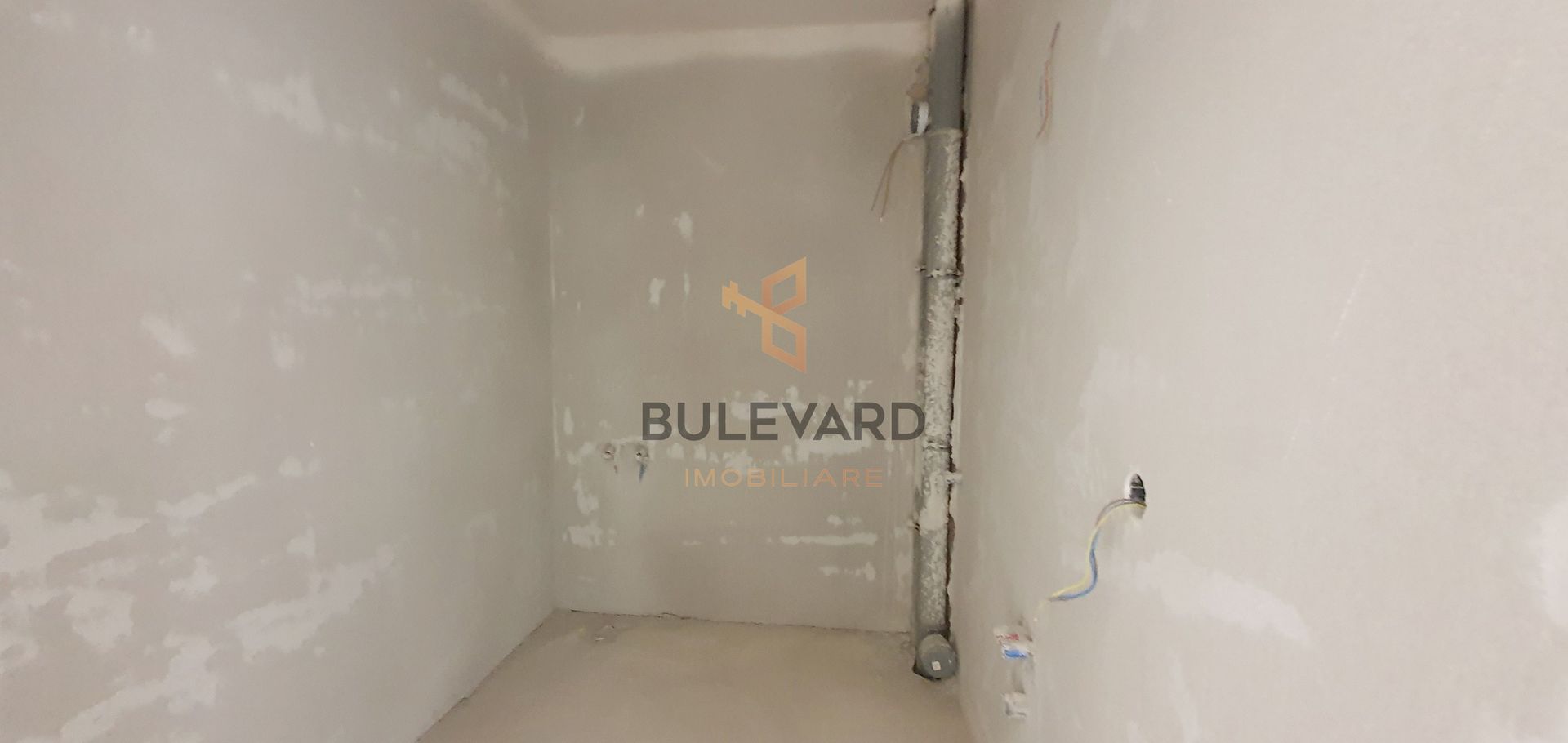 Apartament cu 3 camere, Zona Vivo - Poză 7