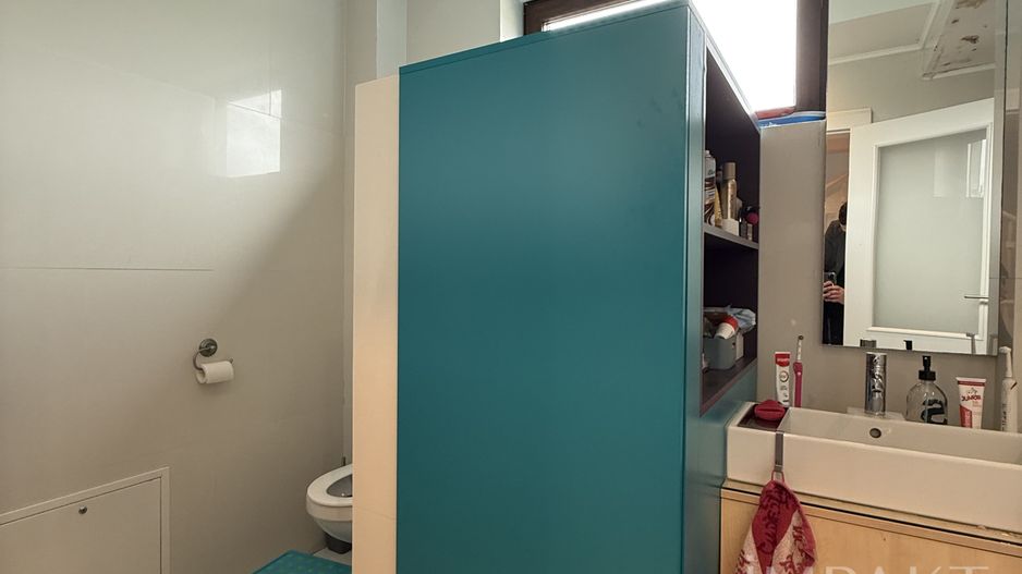 Casa insiruita deosebita cu 5 camere in cartierul Sopor - Poză 14