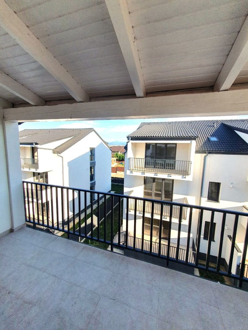 Locuință modernă, 2 camere decomandate, bloc tip vilă, Sânpetru - Poză 18