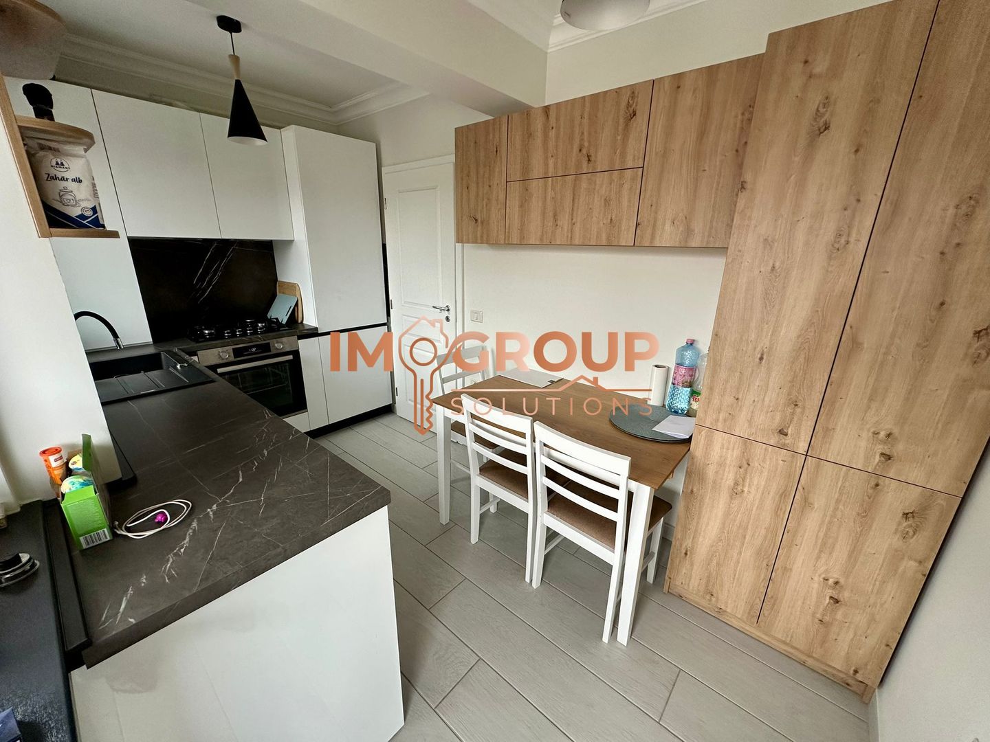 Cug - 2 Camere Decomanat+ Loc De Parcare  - Etaj 1 -Bloc 2022 - Poză 6