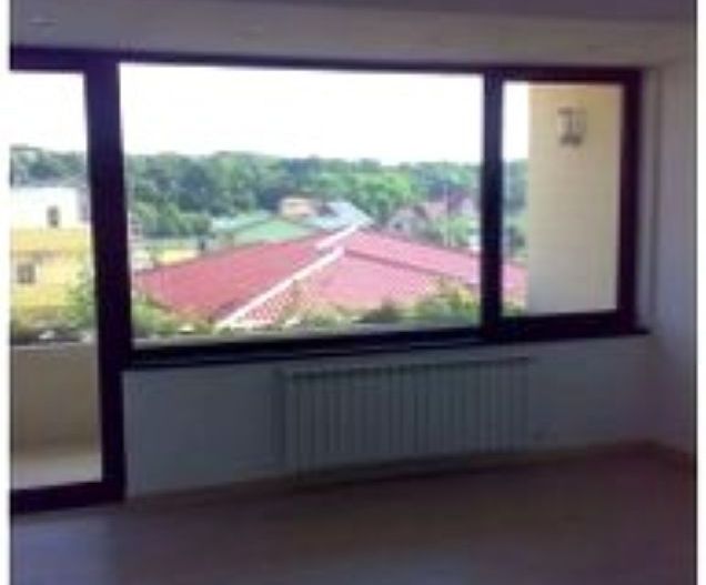 De vanzare apartament 3 camere| Voluntari |spatios cu vedere la padure - Poză 7