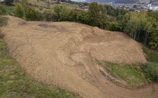 Teren intravilan 6.500mp central Gura Humorului - Poză 3