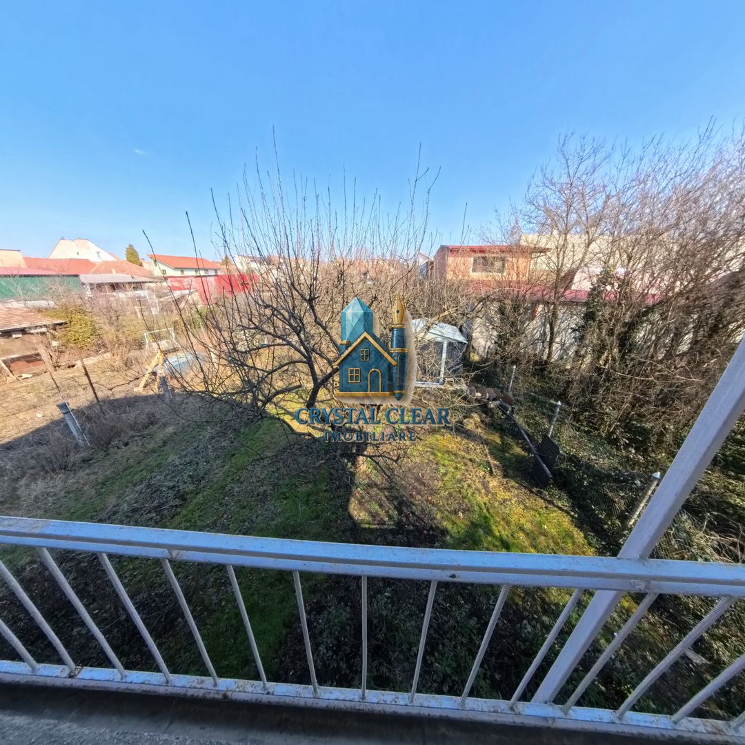 Două case în curte comună, 6 camere + 385 teren - zona semicentrală - Poză 12