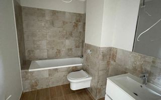 Penthouse pe doua nivele, 3 camere - Poză 3