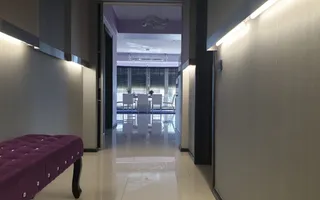 Statiunea Mamaia -UNICAT- Penthouse 220 mp cu vedere frontala la mare si jacuzzi - Poză 23