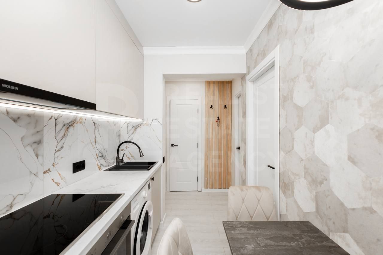 Vânzare, apartament,2 camere, str. Piata Unirii Principatelor,Buiucani - Poză 3