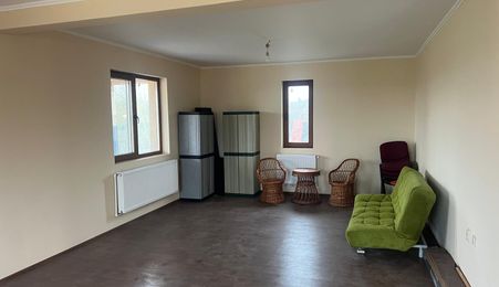 CASA CU TEREN DE 5000MP  - JUDET GIURGIU  30KM DE BUCURESTI