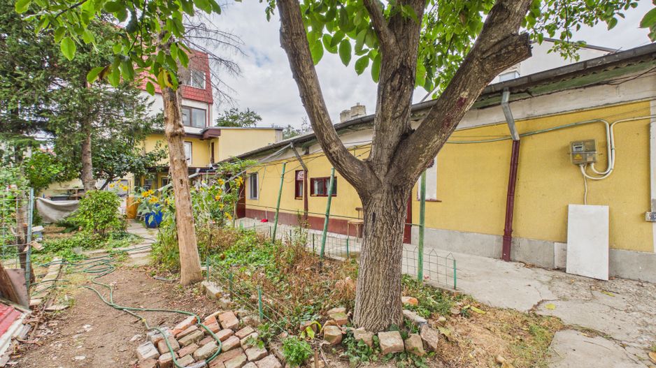 Casa cu teren 309 mp si deschidere 12ml | Laminorului | 7 min metrou - Poză 2