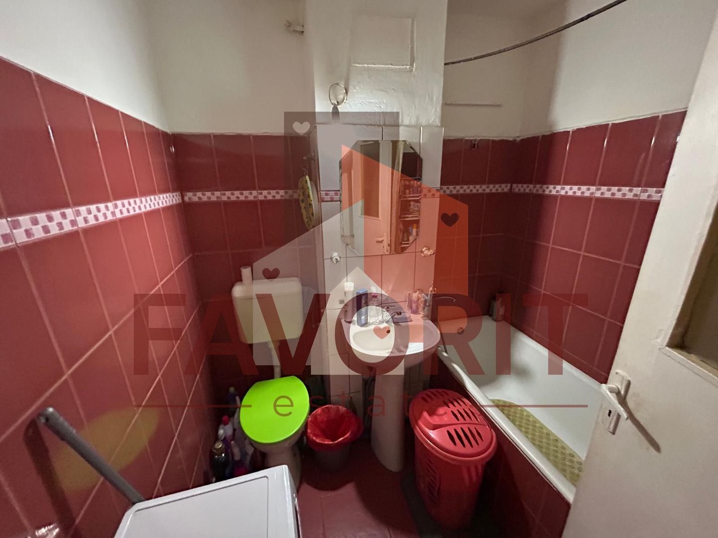 Apartament 3 camere decomadat, zona Dambovita - Poză 11