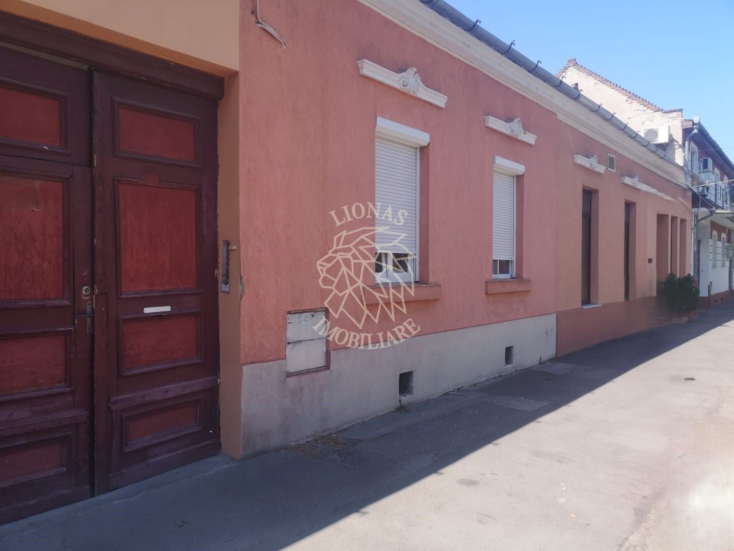 Restaurant deosebit pentru inchirire Central Oradea - Poză 2