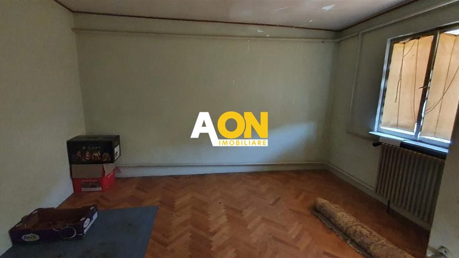 Apartament la casa, 4 camere, pretabil pentru birouri, zona Cetate - Poză 6