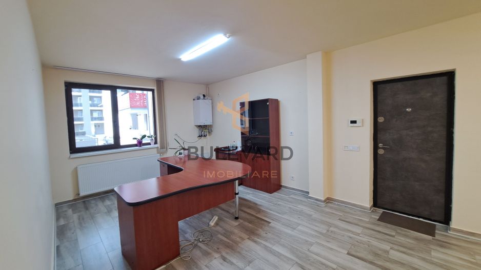 Spatiu de birouri, zona Metro! - Poză 1