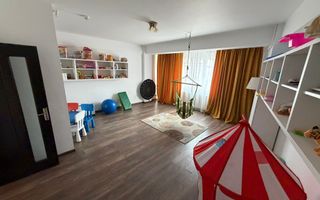 Cladire birouri ultracentral - multiple destinatii ( office/clinica ) - Poză 4