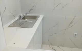 Spatiu Comercial de Vanzare sau Inchiriere In Onesti - Zona centrala - Poză 5