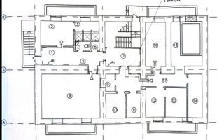 De vânzare – Bloc cu destinație comercială în Anenii Noi, pe Strada Centrală. - Poză 18
