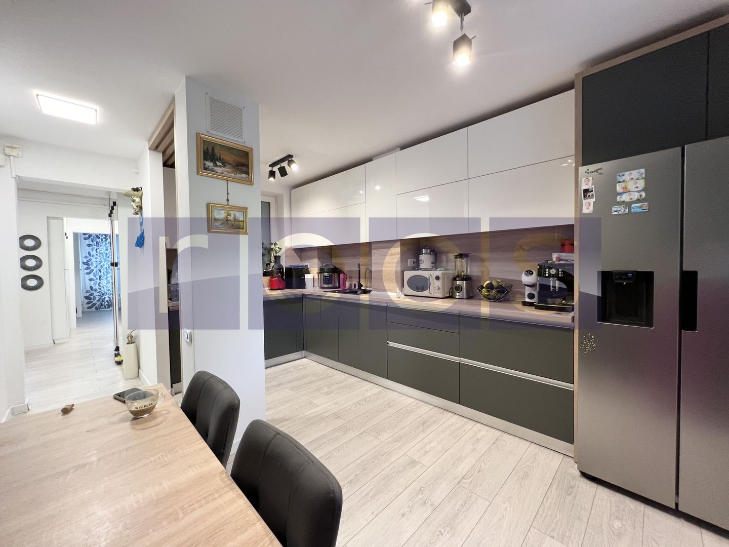 VANZARE | 3 CAMERE | PIATA VICTORIEI | RENOVAT - Poză 7