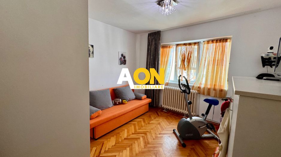 Apartament 3 camere decomandat de vânzare – zona Cetate - Poză 7