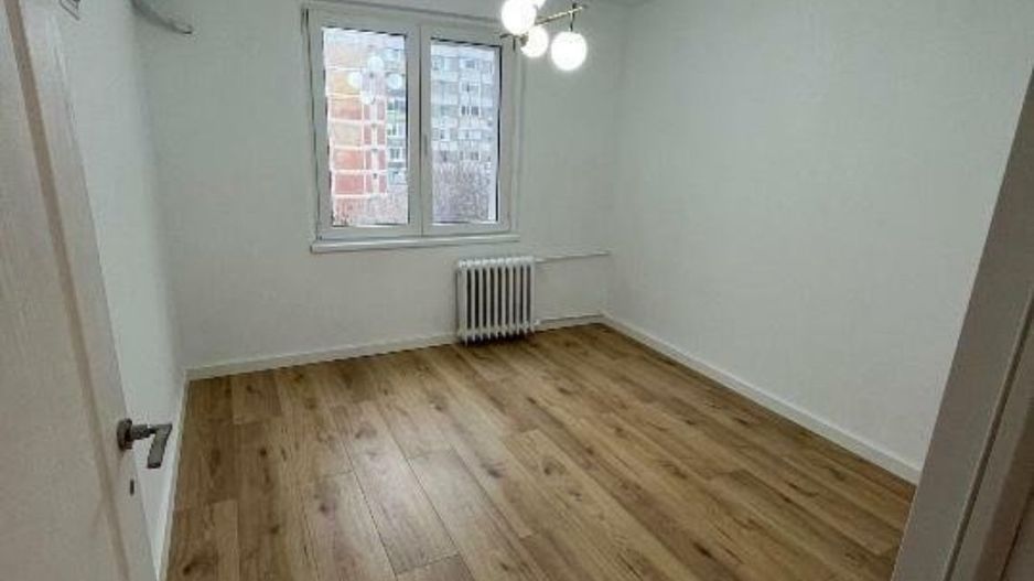 APARTAMENT LUJERULUI-METROU  RENOVAT - Poză 9