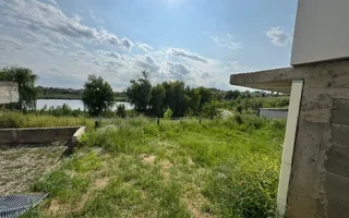De vanzare apartament 3 camere, la vila, 130mp teren, Lac Chereteu - Poză 11