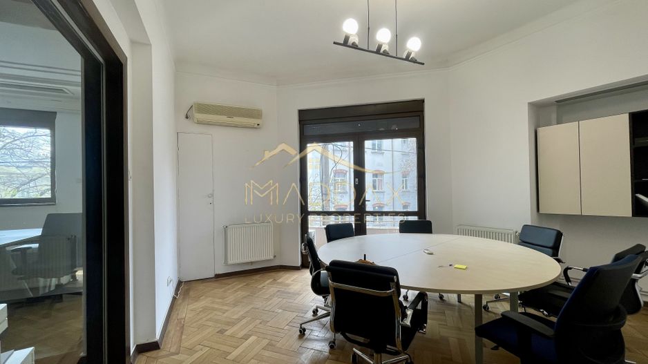 Apartament  6 camere*** 180 mp****Centrul Capitalei - Poză 5