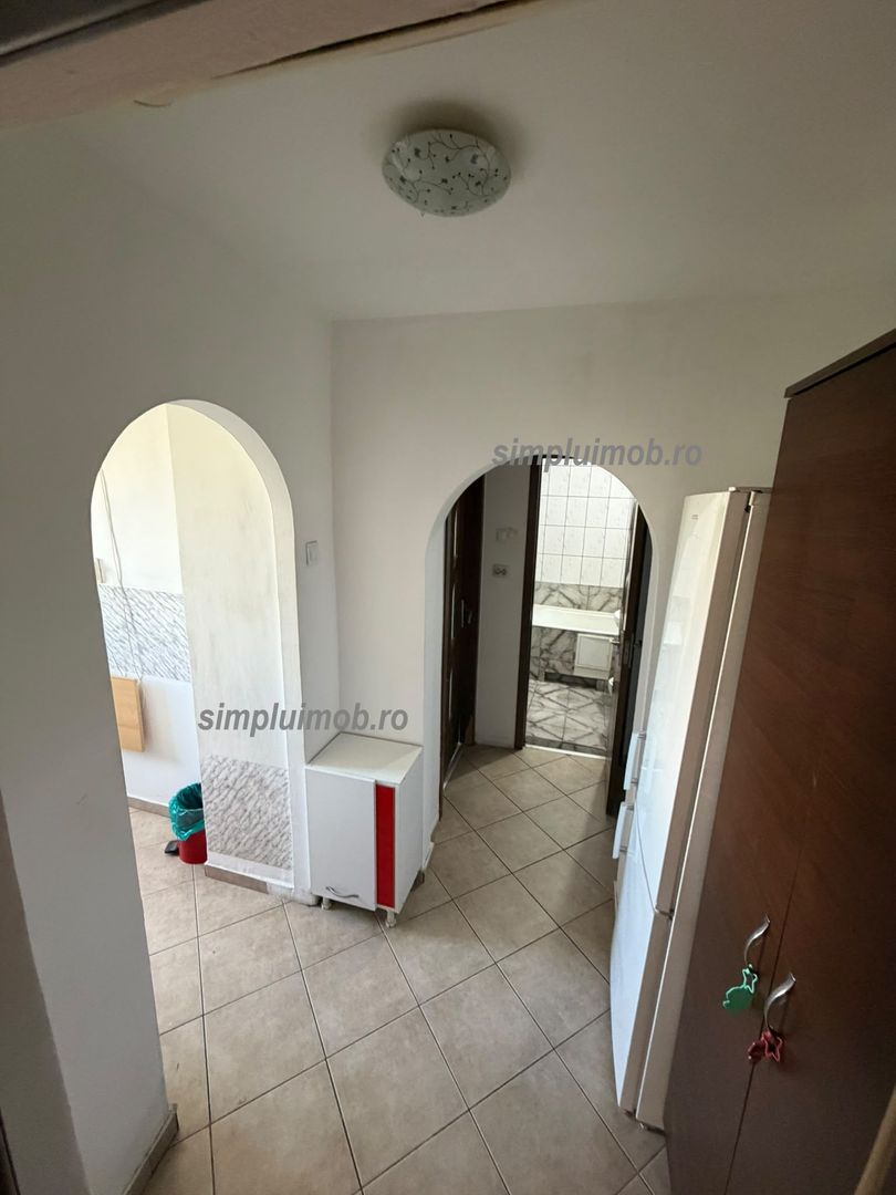 Decomandat 2 Camere Etaj Intermediar Piata Sudului Alexandru Obregia - Poză 10