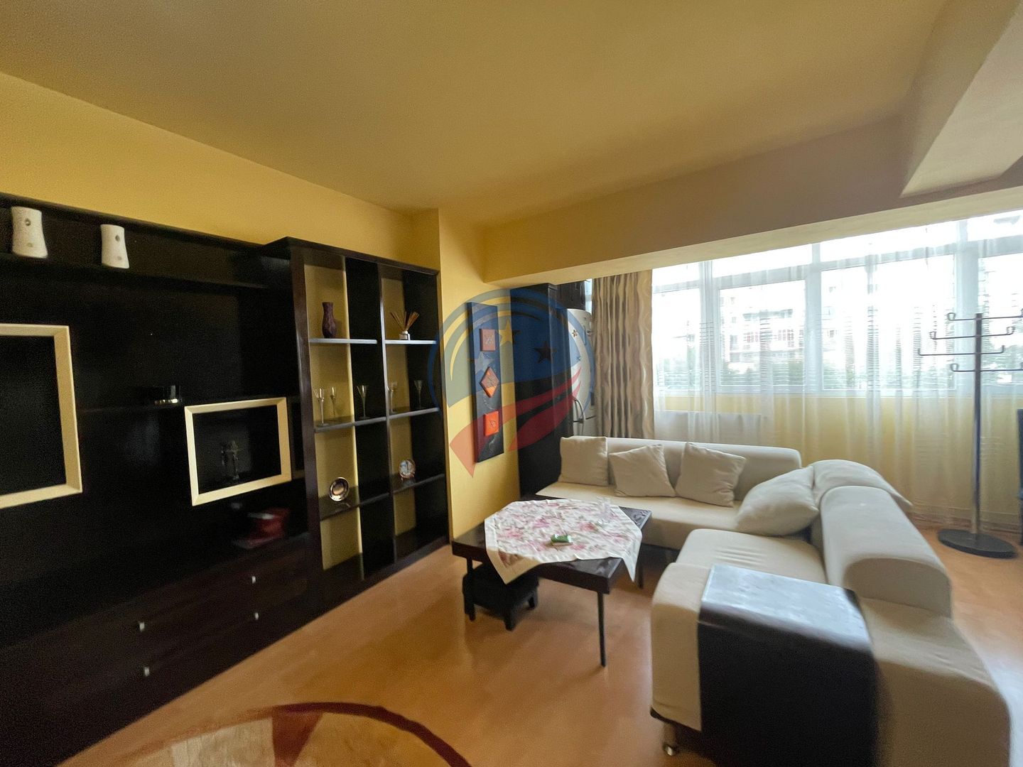 Apartament cu 3 camere zona Ultracentrala, vis-a-vis de Universitate - Poză 12