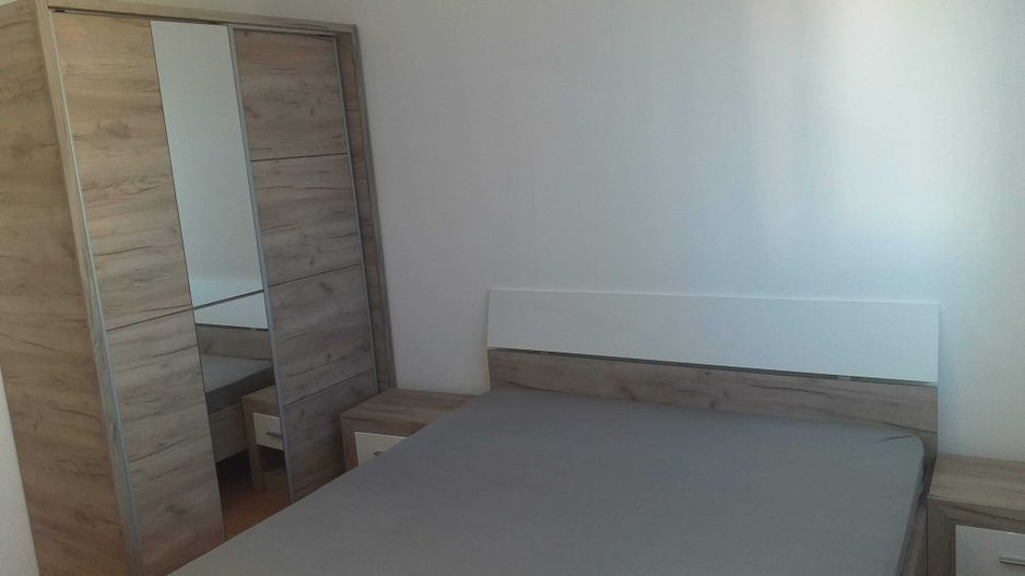 2 camere decomandat renovat complet, 5 minute metrou Costin Georgian - Poză 1