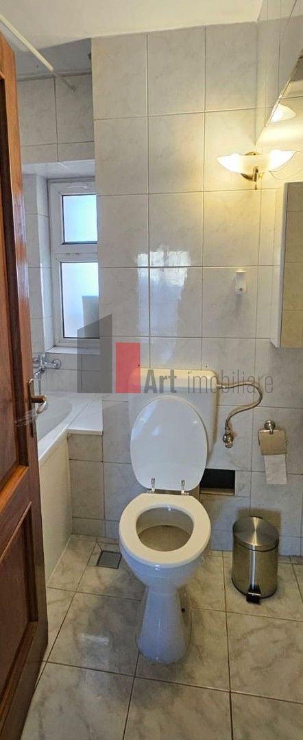 Apartament decomandat, 3 camere, Piața Alba Iulia, complet mobilat și utilat - Poză 10