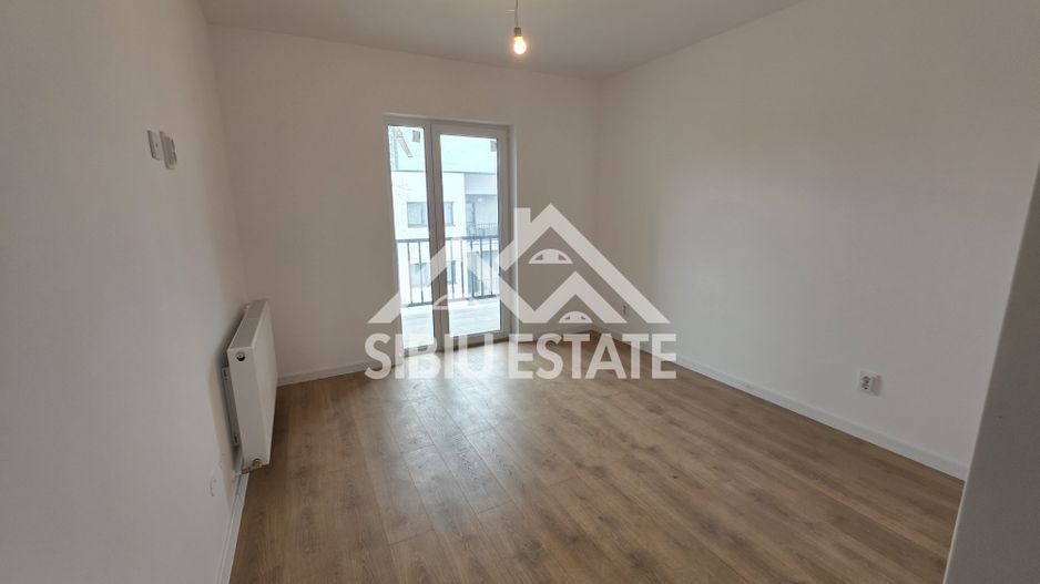 Apartament 4 camere, 2 bai bloc nou cu lift si parcare - Poză 3