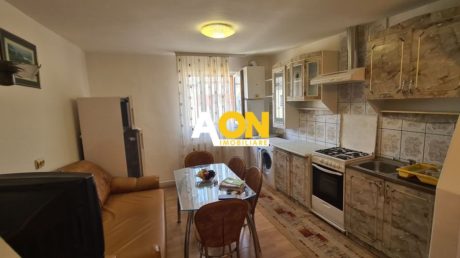 Apartament Cu 2 Camere, Complet Mobilat, Zona Piață - Cetate - Poză 1